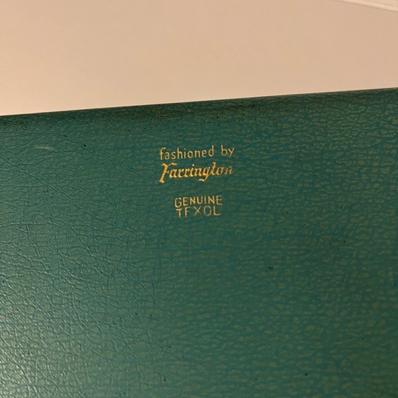 Teal farrington jewelry box - Picture 3 of 3